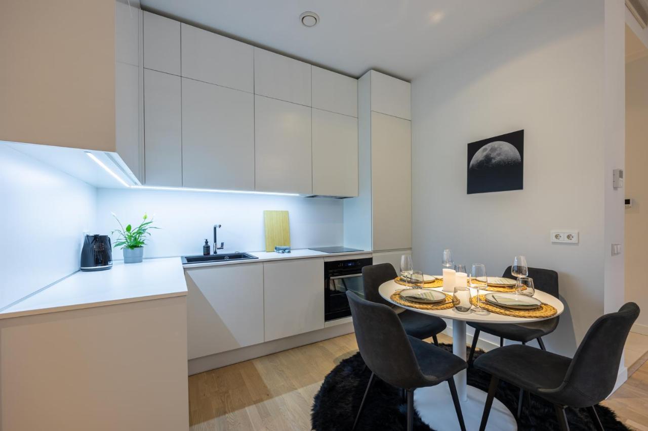 Rotermanni Apartment#Top Location#Spacious#Free Parking Tallinn Exterior photo
