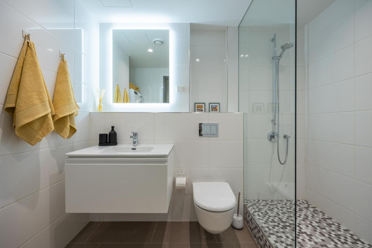 Rotermanni Apartment#Top Location#Spacious#Free Parking Tallinn Exterior photo